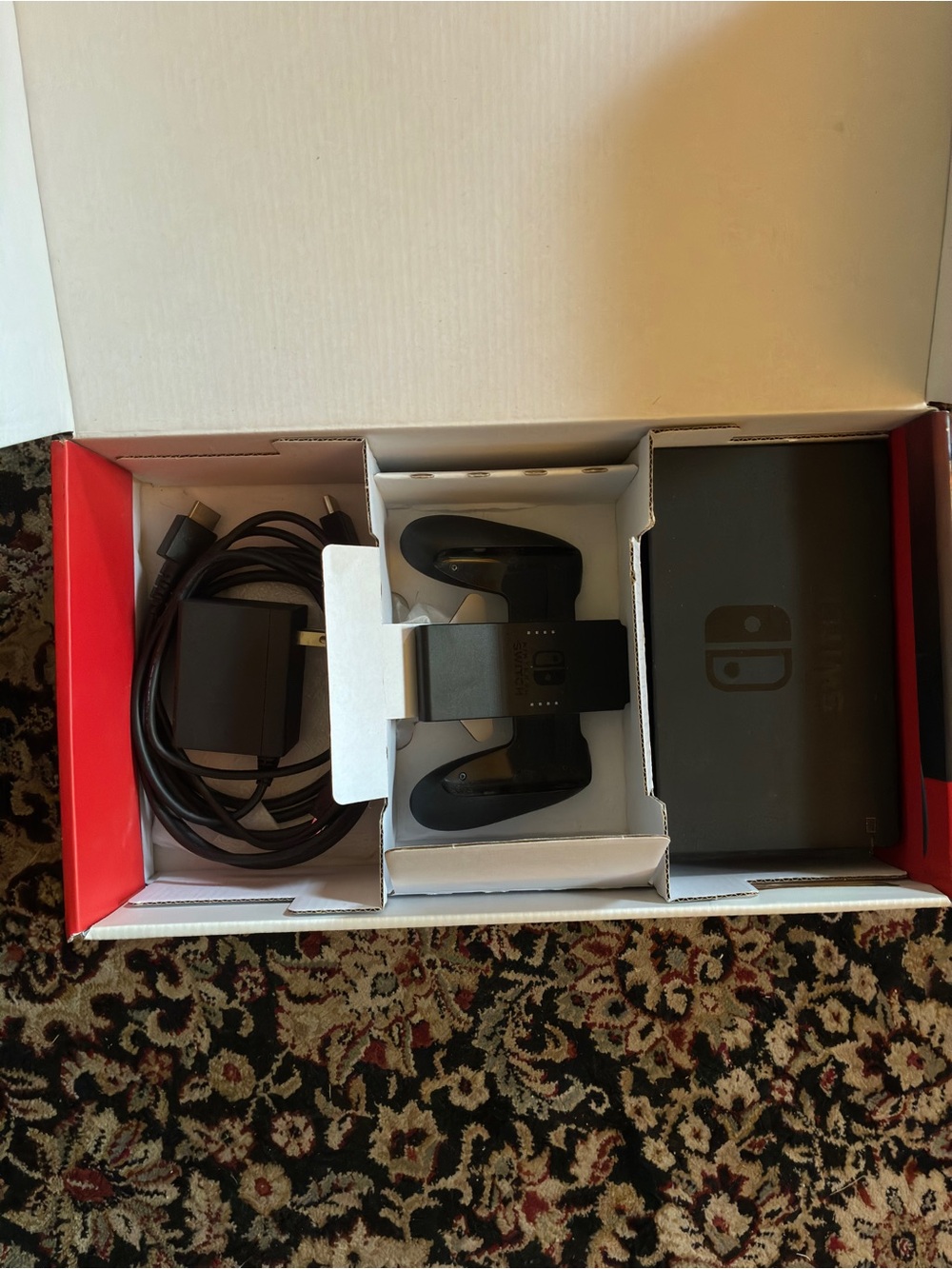 Nintendo Switch Bundle - Picture 3 of 6
